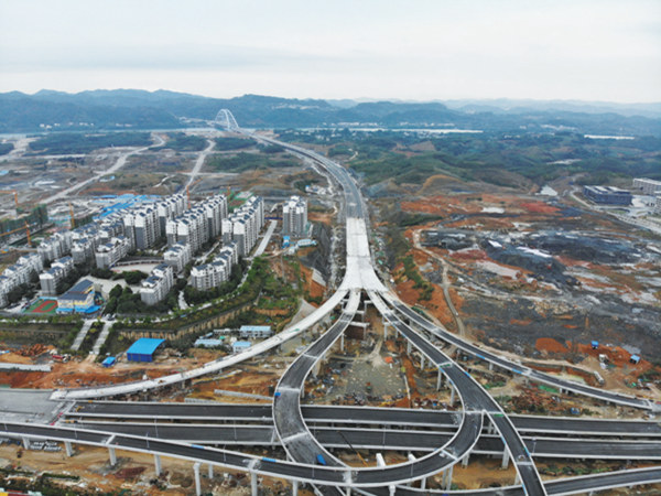 柳州柳東新區(qū)構(gòu)建大交通,條條大路通柳東